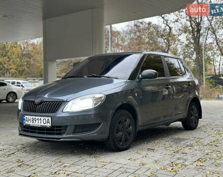 Сірий Шкода Фабія, об'ємом двигуна 1.2 л та пробігом 151 тис. км за 5700 $, фото 3 на Automoto.ua