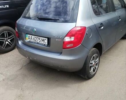 Шкода Фабия 2012 в Киеве на Automoto.ua Серый Шкода Фабия, объемом двигателя 1.2 л и пробегом 244 тыс. км за 4100 $, фото 3 на Automoto.ua