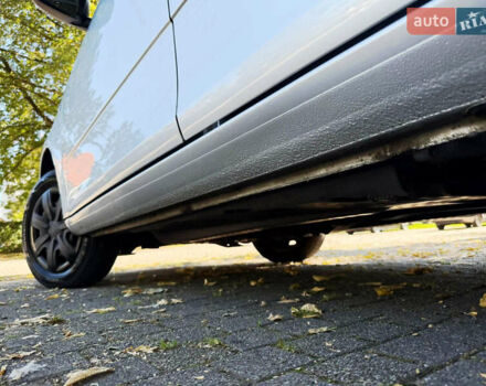 Сірий Шкода Фабія, об'ємом двигуна 1.2 л та пробігом 184 тис. км за 4800 $, фото 4 на Automoto.ua