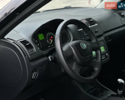 Серый Шкода Фабия, объемом двигателя 1.2 л и пробегом 248 тыс. км за 5700 $, фото 8 на Automoto.ua