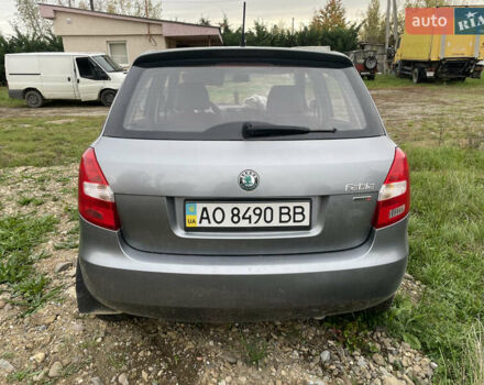 Серый Шкода Фабия, объемом двигателя 1.2 л и пробегом 300 тыс. км за 3000 $, фото 4 на Automoto.ua