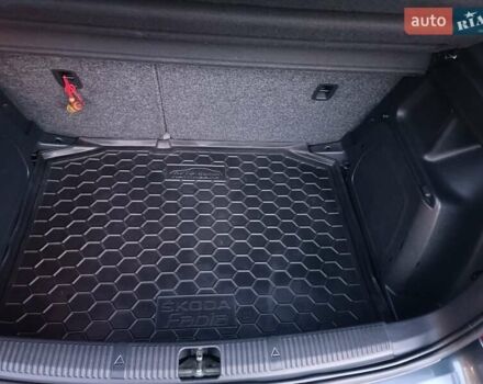 Сірий Шкода Фабія, об'ємом двигуна 1.39 л та пробігом 108 тис. км за 6800 $, фото 36 на Automoto.ua