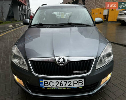 Сірий Шкода Фабія, об'ємом двигуна 1.2 л та пробігом 325 тис. км за 5600 $, фото 2 на Automoto.ua