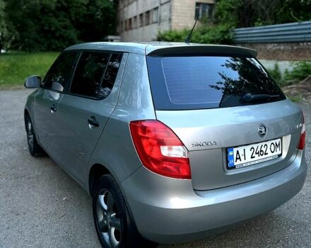 Серый Шкода Фабия, объемом двигателя 1.2 л и пробегом 294 тыс. км за 4800 $, фото 2 на Automoto.ua