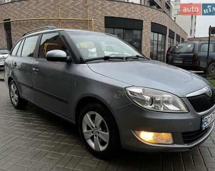 Сірий Шкода Фабія, об'ємом двигуна 1.2 л та пробігом 325 тис. км за 5600 $, фото 5 на Automoto.ua