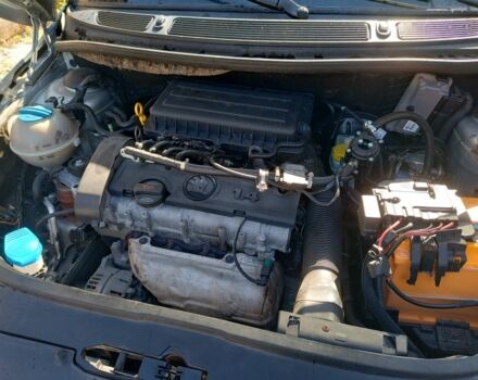 Серый Шкода Фабия, объемом двигателя 1.4 л и пробегом 358 тыс. км за 6100 $, фото 7 на Automoto.ua