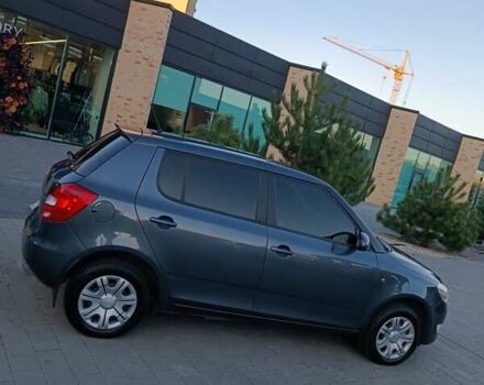 Сірий Шкода Фабія, об'ємом двигуна 1.39 л та пробігом 108 тис. км за 6800 $, фото 6 на Automoto.ua