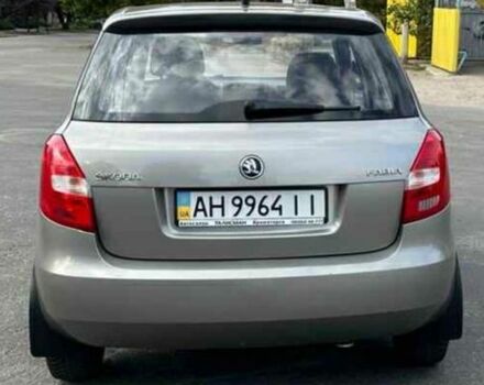 Сірий Шкода Фабія, об'ємом двигуна 1.2 л та пробігом 31 тис. км за 8000 $, фото 2 на Automoto.ua