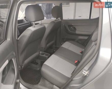 Серый Шкода Фабия, объемом двигателя 1.2 л и пробегом 203 тыс. км за 5900 $, фото 4 на Automoto.ua