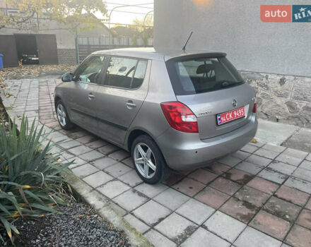 Серый Шкода Фабия, объемом двигателя 0 л и пробегом 182 тыс. км за 5850 $, фото 4 на Automoto.ua