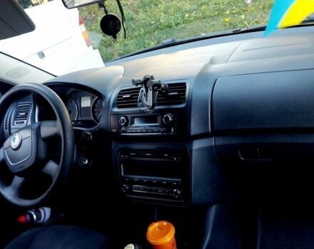 Шкода Фабія 2013 у Львові на Automoto.ua Сірий Шкода Фабія, об'ємом двигуна 1.6 л та пробігом 283 тис. км за 5200 $, фото 7 на Automoto.ua