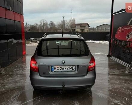 Серый Шкода Фабия, объемом двигателя 1.2 л и пробегом 325 тыс. км за 5300 $, фото 2 на Automoto.ua