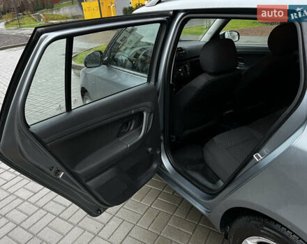 Сірий Шкода Фабія, об'ємом двигуна 1.2 л та пробігом 325 тис. км за 5600 $, фото 21 на Automoto.ua