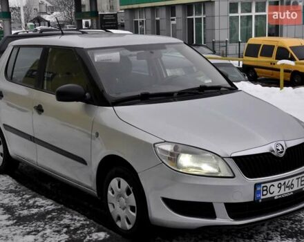 Серый Шкода Фабия, объемом двигателя 1.39 л и пробегом 258 тыс. км за 4999 $, фото 4 на Automoto.ua