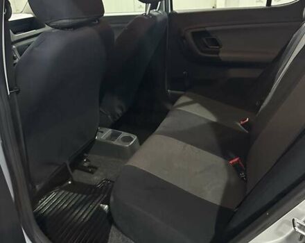 Сірий Шкода Фабія, об'ємом двигуна 1.39 л та пробігом 191 тис. км за 5500 $, фото 16 на Automoto.ua