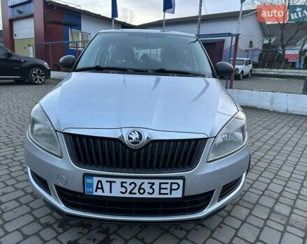 Сірий Шкода Фабія, об'ємом двигуна 1.39 л та пробігом 191 тис. км за 5500 $, фото 1 на Automoto.ua