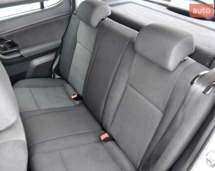Серый Шкода Фабия, объемом двигателя 1.39 л и пробегом 258 тыс. км за 4999 $, фото 17 на Automoto.ua