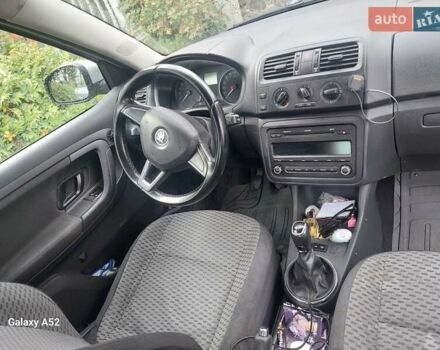 Сірий Шкода Фабія, об'ємом двигуна 1.6 л та пробігом 270 тис. км за 6300 $, фото 8 на Automoto.ua