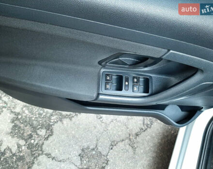 Сірий Шкода Фабія, об'ємом двигуна 1.4 л та пробігом 168 тис. км за 6900 $, фото 24 на Automoto.ua