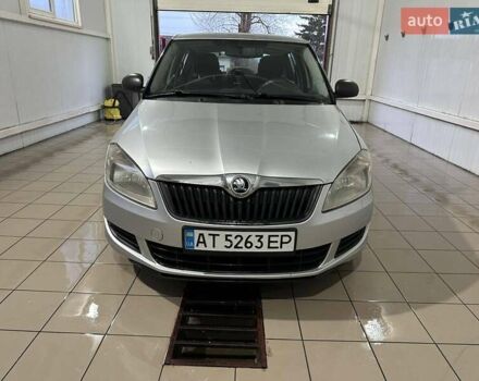 Сірий Шкода Фабія, об'ємом двигуна 1.39 л та пробігом 191 тис. км за 5500 $, фото 12 на Automoto.ua