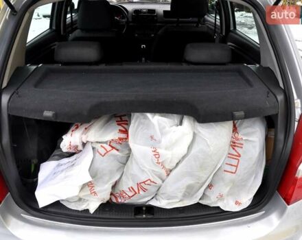 Серый Шкода Фабия, объемом двигателя 1.39 л и пробегом 258 тыс. км за 4999 $, фото 18 на Automoto.ua