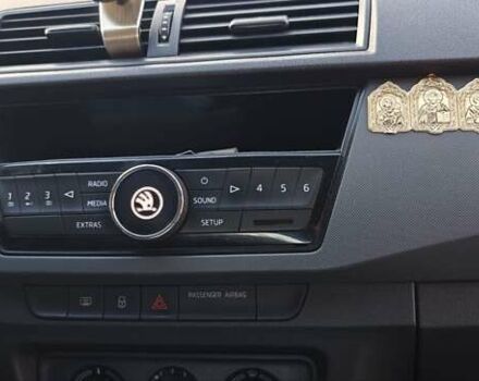 Серый Шкода Фабия, объемом двигателя 1 л и пробегом 193 тыс. км за 6000 $, фото 13 на Automoto.ua