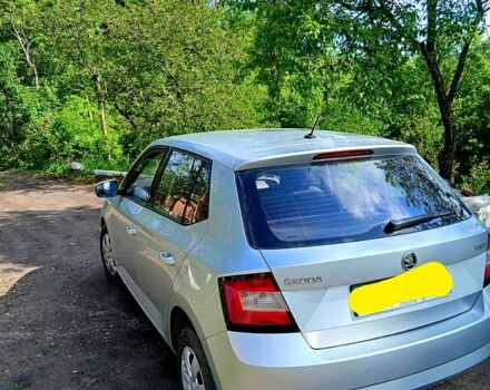 Серый Шкода Фабия, объемом двигателя 1 л и пробегом 138 тыс. км за 6700 $, фото 5 на Automoto.ua