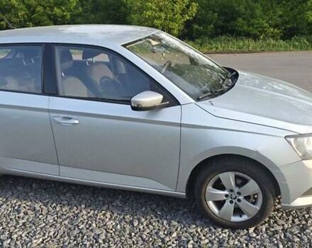 Серый Шкода Фабия, объемом двигателя 1 л и пробегом 193 тыс. км за 6000 $, фото 2 на Automoto.ua