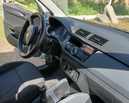 Шкода Фабія 2015 у Харкові на Automoto.ua Сірий Шкода Фабія, об'ємом двигуна 1 л та пробігом 138 тис. км за 6650 $, фото 2 на Automoto.ua