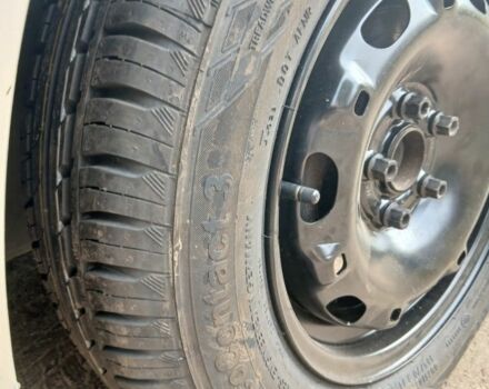 Серый Шкода Фабия, объемом двигателя 1 л и пробегом 138 тыс. км за 6750 $, фото 3 на Automoto.ua