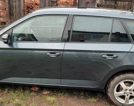 Сірий Шкода Фабія, об'ємом двигуна 1.4 л та пробігом 250 тис. км за 8500 $, фото 1 на Automoto.ua