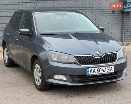 Шкода Фабия 2018 в Харькове на Automoto.ua Серый Шкода Фабия, объемом двигателя 1 л и пробегом 199 тыс. км за 6999 $, фото 10 на Automoto.ua