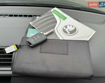 Шкода Фабия 2018 в Харькове на Automoto.ua Серый Шкода Фабия, объемом двигателя 1 л и пробегом 199 тыс. км за 6999 $, фото 35 на Automoto.ua