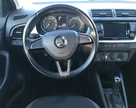 Серый Шкода Фабия, объемом двигателя 1 л и пробегом 167 тыс. км за 10500 $, фото 15 на Automoto.ua