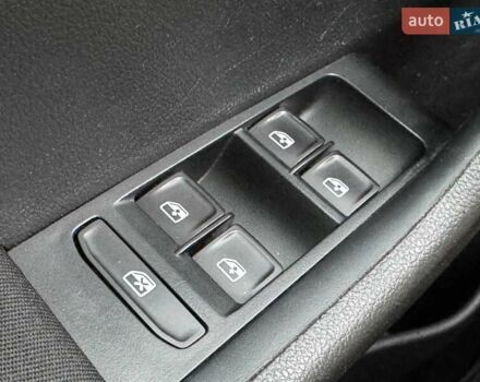 Шкода Фабия 2018 в Харькове на Automoto.ua Серый Шкода Фабия, объемом двигателя 1 л и пробегом 199 тыс. км за 6999 $, фото 41 на Automoto.ua