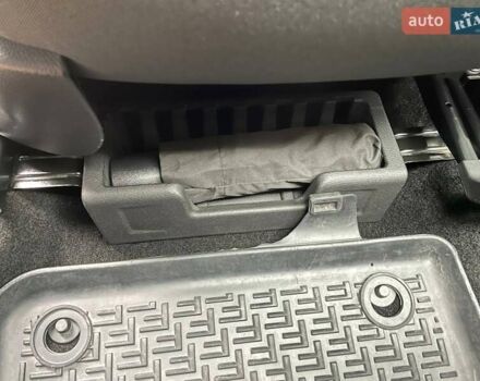 Серый Шкода Фабия, объемом двигателя 1.6 л и пробегом 29 тыс. км за 14500 $, фото 36 на Automoto.ua