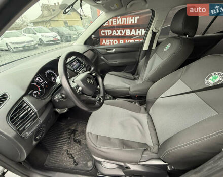 Серый Шкода Фабия, объемом двигателя 1 л и пробегом 112 тыс. км за 11999 $, фото 20 на Automoto.ua