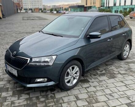 Серый Шкода Фабия, объемом двигателя 1.6 л и пробегом 29 тыс. км за 14500 $, фото 1 на Automoto.ua