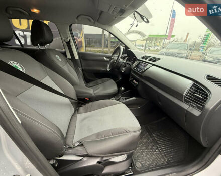 Серый Шкода Фабия, объемом двигателя 1 л и пробегом 112 тыс. км за 11999 $, фото 22 на Automoto.ua