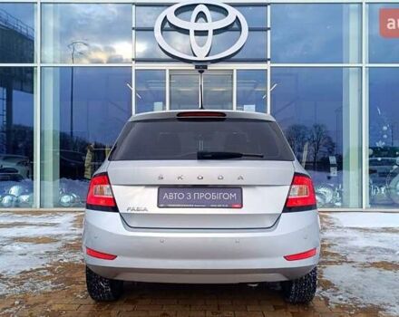 Серый Шкода Фабия, объемом двигателя 1 л и пробегом 54 тыс. км за 13934 $, фото 3 на Automoto.ua