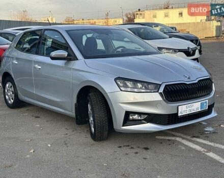 Серый Шкода Фабия, объемом двигателя 1 л и пробегом 61 тыс. км за 13990 $, фото 3 на Automoto.ua