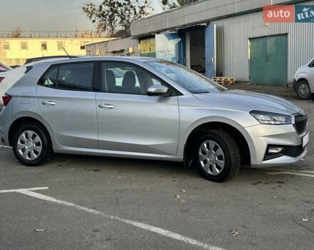 Серый Шкода Фабия, объемом двигателя 1 л и пробегом 61 тыс. км за 13990 $, фото 4 на Automoto.ua