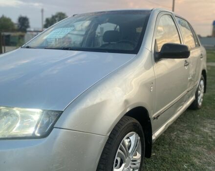 Серый Шкода Фабия, объемом двигателя 1.4 л и пробегом 3 тыс. км за 1543 $, фото 5 на Automoto.ua