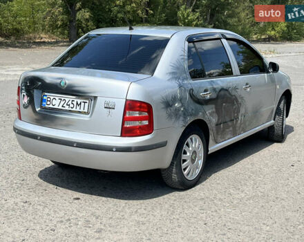 Сірий Шкода Фабія, об'ємом двигуна 1.39 л та пробігом 134 тис. км за 4400 $, фото 6 на Automoto.ua