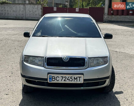 Сірий Шкода Фабія, об'ємом двигуна 1.39 л та пробігом 134 тис. км за 4400 $, фото 2 на Automoto.ua