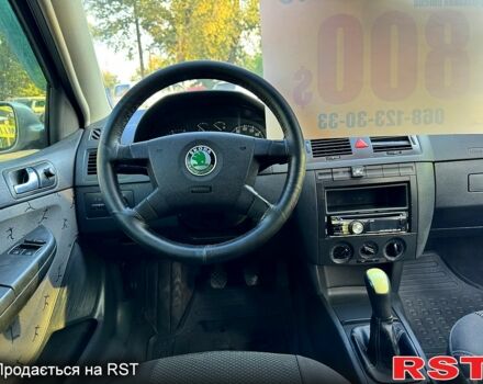 Серый Шкода Фабия, объемом двигателя 1.4 л и пробегом 229 тыс. км за 3700 $, фото 6 на Automoto.ua