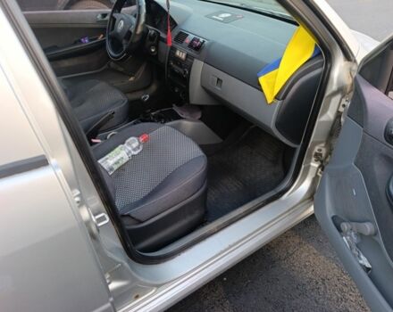 Серый Шкода Фабия, объемом двигателя 1.4 л и пробегом 288 тыс. км за 1888 $, фото 8 на Automoto.ua