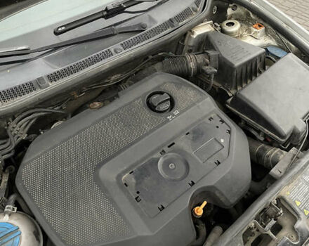 Серый Шкода Фабия, объемом двигателя 1.9 л и пробегом 450 тыс. км за 2600 $, фото 31 на Automoto.ua