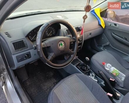 Серый Шкода Фабия, объемом двигателя 1.4 л и пробегом 288 тыс. км за 2000 $, фото 8 на Automoto.ua