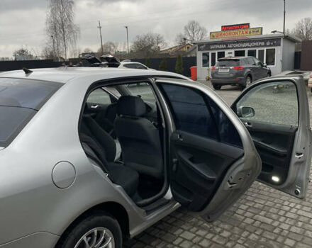 Серый Шкода Фабия, объемом двигателя 1.9 л и пробегом 450 тыс. км за 2600 $, фото 23 на Automoto.ua